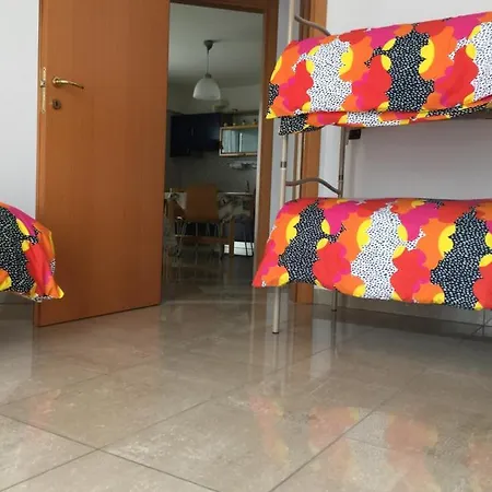 Aloe Apartments, Ombrellone, Parcheggio E Uso Di Biciclette Gratis Daire Rimini