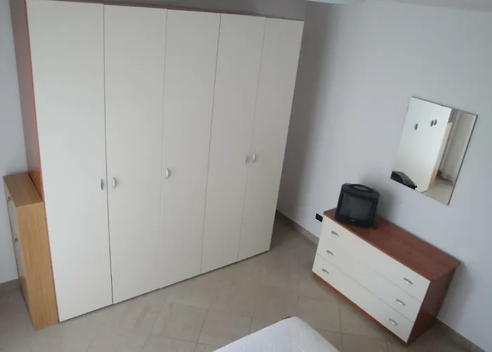 Lägenhet Aloe Apartments, Ombrellone, Parcheggio E Uso Di Biciclette Gratis