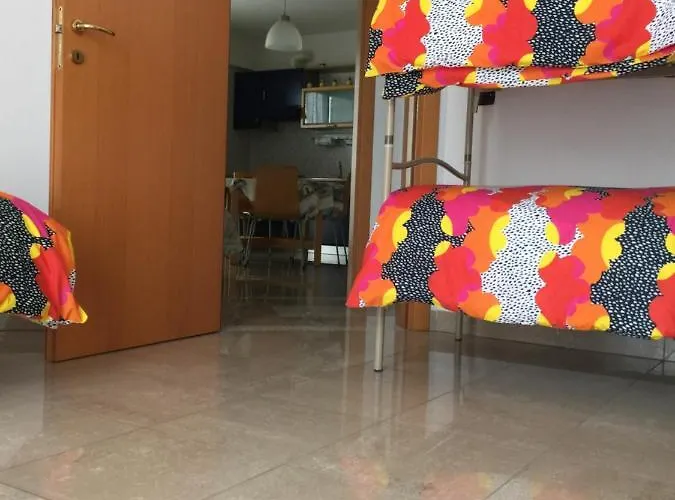 Aloe Apartments, Ombrellone, Parcheggio E Uso Di Biciclette Gratis Lägenhet Rimini